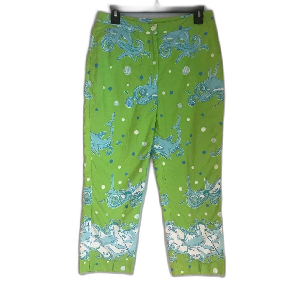 Lilly Pulitzer White Label Cropped Pants Women's Size 8 Green & Blue Shark Print